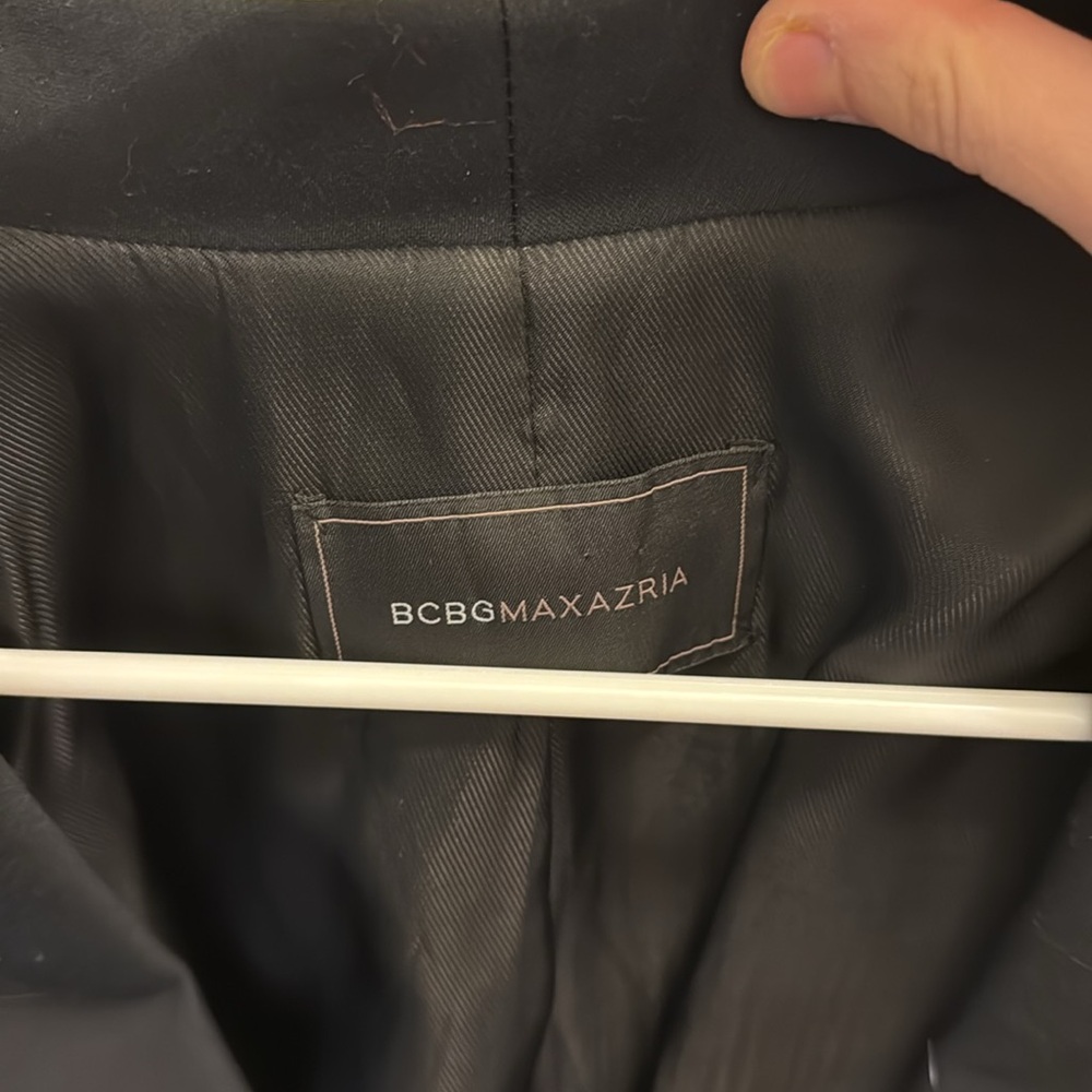 Unique Wood Pattern Blazer by BCBG Maxazria - Picture 2 of 3